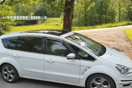 Ford S-Max 326.160 km 3.499 &euro; Oberammergau 82487