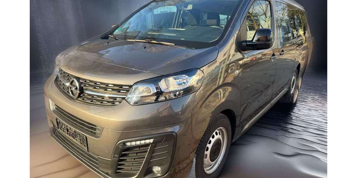 Opel Vivaro 54.285 km 24.800 € Puchheim 82178