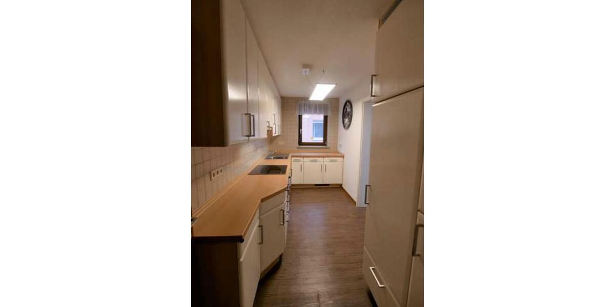 Etagenwohnung Ludwigsburg - 4 Zimmer, 102 m&sup2;, 550.000&euro; | Angebot:26342606