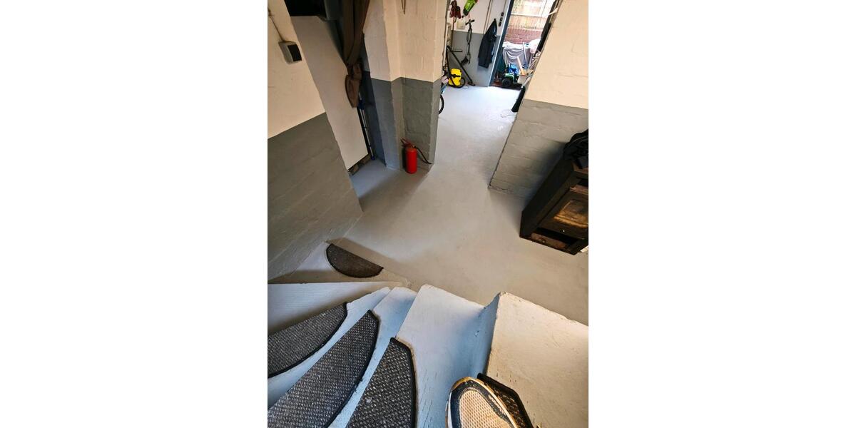 Einfamilienhaus Rinteln - 6 Zimmer, 130 m&sup2;, 245.000&euro; | Angebot:27021079