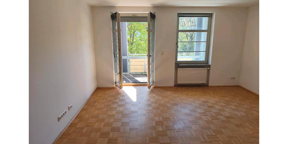 Etagenwohnung Erfurt Johannesvorstadt - 3 Zimmer, 80 m&sup2;, 950&euro; | Angebot:26393455