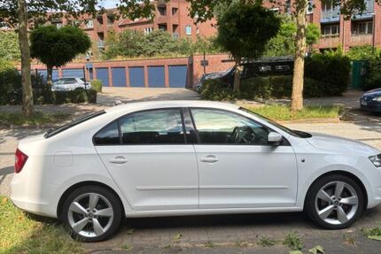 Skoda Rapid 104.400 km 7.900 &euro; Hamburg 21035