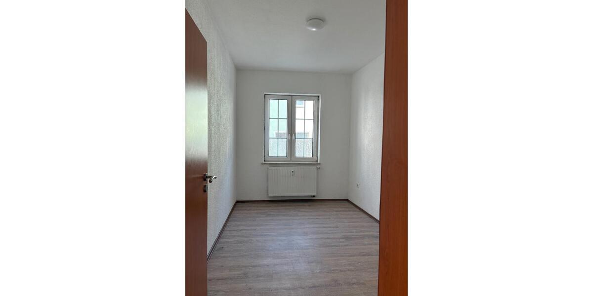 Erdgeschoßwohnung Eilenburg - 2 Zimmer, 51 m&sup2;, 398&euro; | Angebot:26647421