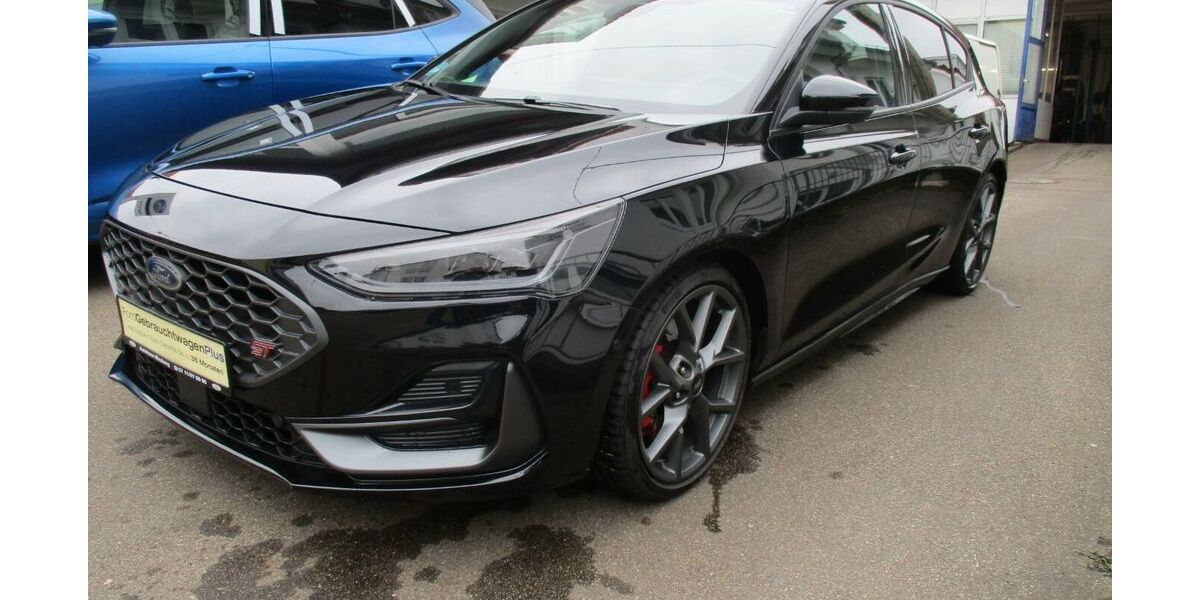 Ford Focus 26.000 km 30.990 &euro; Leinfelden-Echterdingen 70771