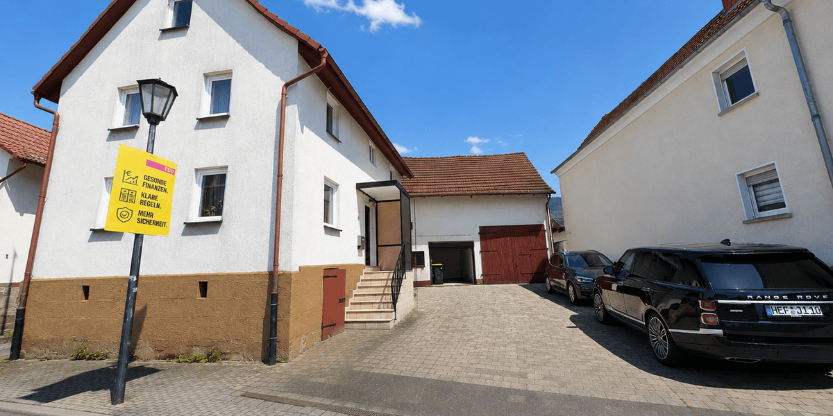 Einfamilienhaus Friedewald - 4 Zimmer, 94 m&sup2;, 890&euro; | Angebot:26852306