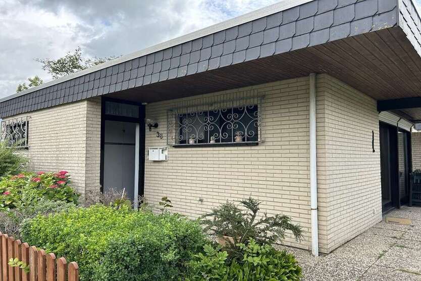 Haus zum Kaufen in Butjadingen 178.000 € 58 m²