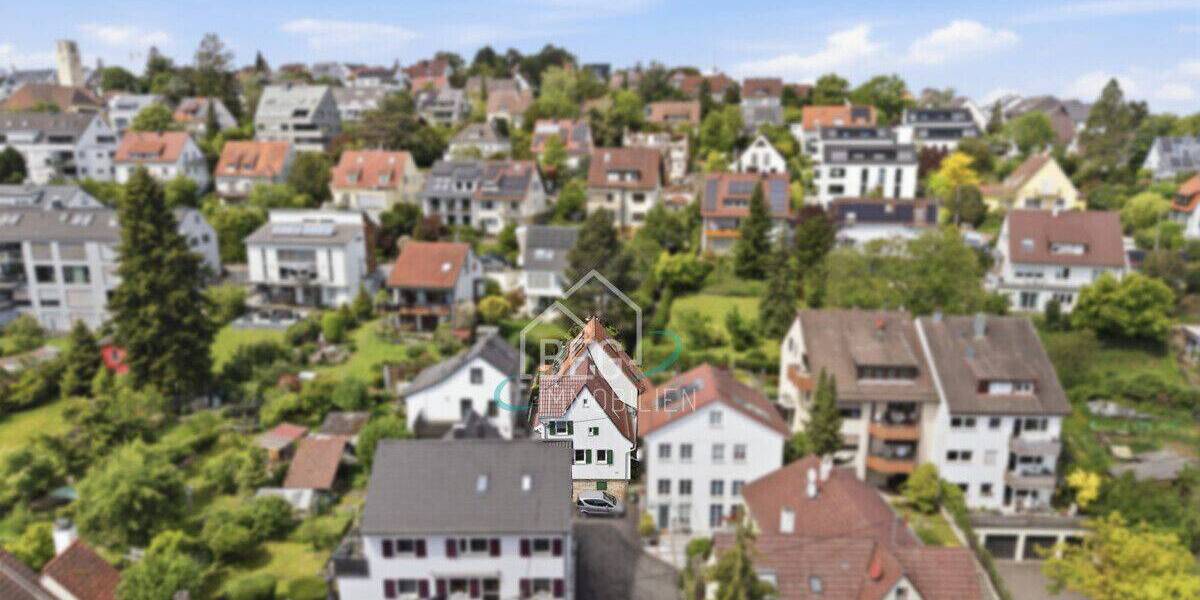 Mehrfamilienhaus, Wohnhaus Stuttgart / Sillenbuch Sillenbuch - 6 Zimmer, 161 m&sup2;, 689.000&euro; | Angebot:26833944