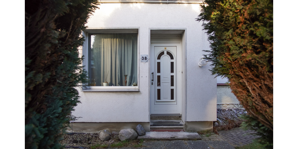 Mehrfamilien- oder Mehrgenerationenhaus mit 3 Wohneinheiten - Mehrfamilienhaus, Wohnhaus Lübbecke | Angebot:25892084