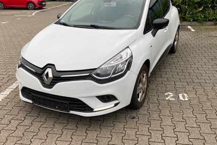 Renault Clio 230.000 km 3.990 € Köln 50739