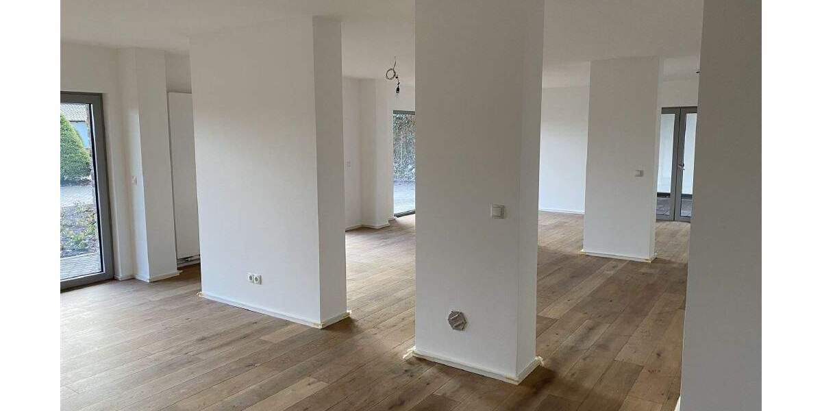 Exklusives Souterrain in Waldrandlage - modern, stadtnah, autobahngünstig 3 zimmer