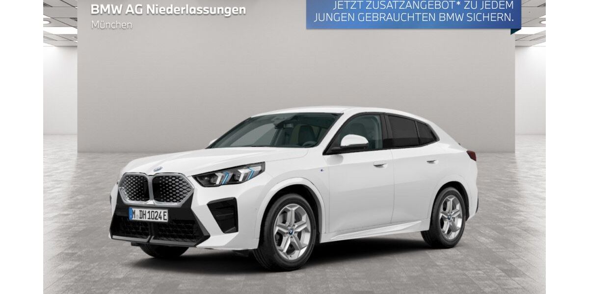 BMW iX2 3.858 km 50.902 &euro; München 80939