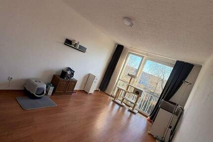 Wohnung Krefeld Stadtmitte - 3 Zimmer, 78 m&sup2;, 710&euro; | Angebot:25358802