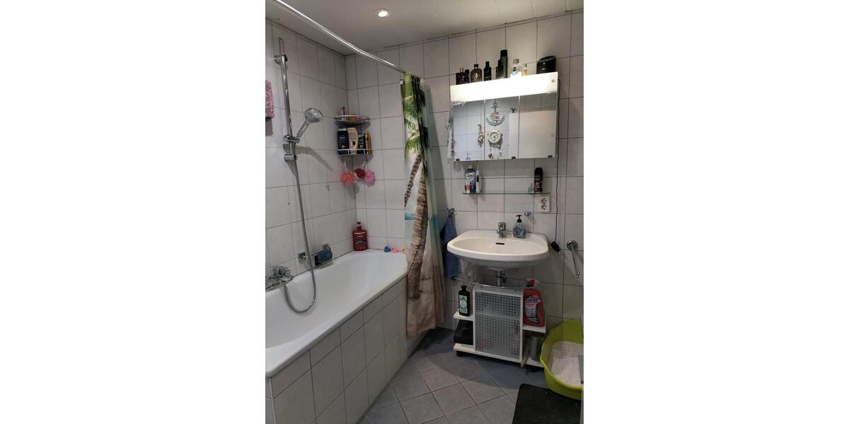 Dachgeschoßwohnung Wertheim - 4.5 Zimmer, 78 m&sup2;, 175.000&euro; | Angebot:26704119