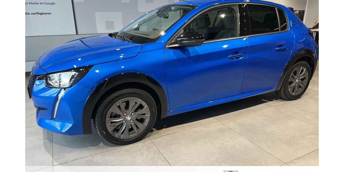 Peugeot 208 33.328 km 14.990 &euro; Augsburg 86179