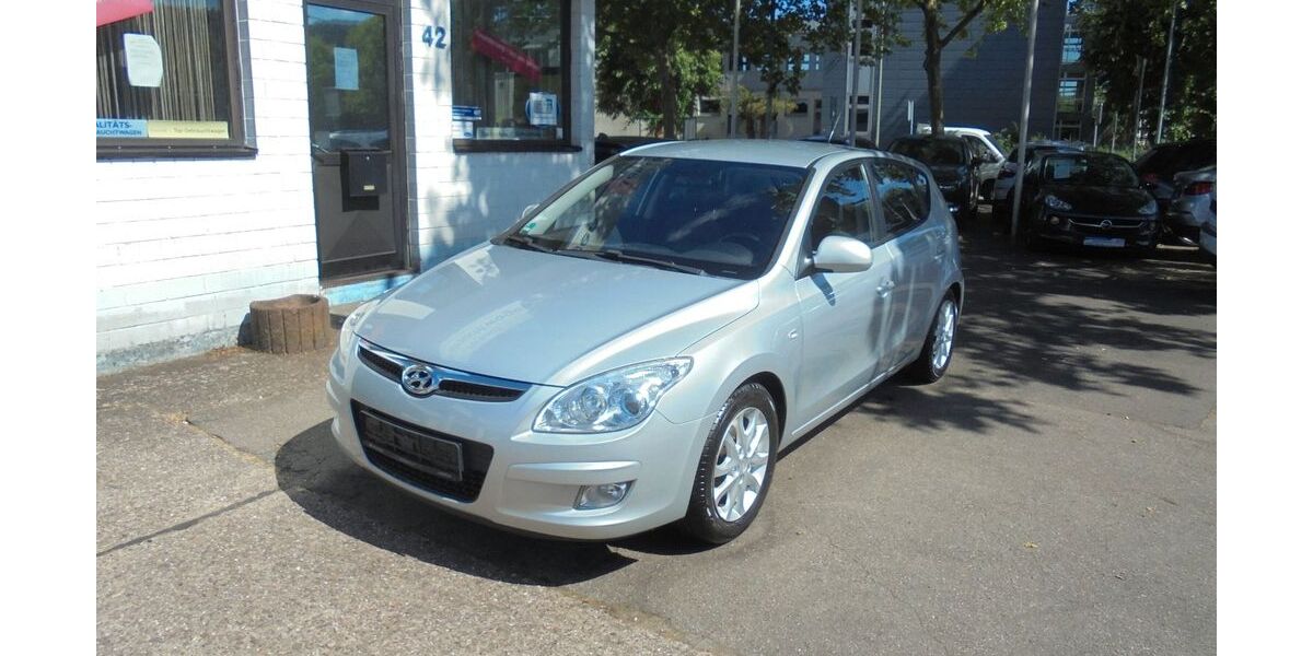 Hyundai i30 208.000 km 3.950 &euro; Dillingen/Saar 66763