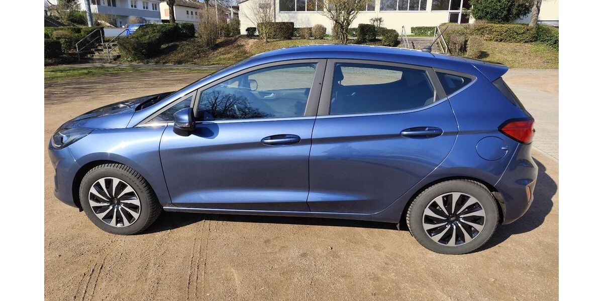 Ford Fiesta 20.000 km 16.800 &euro; Gutenberg 55595
