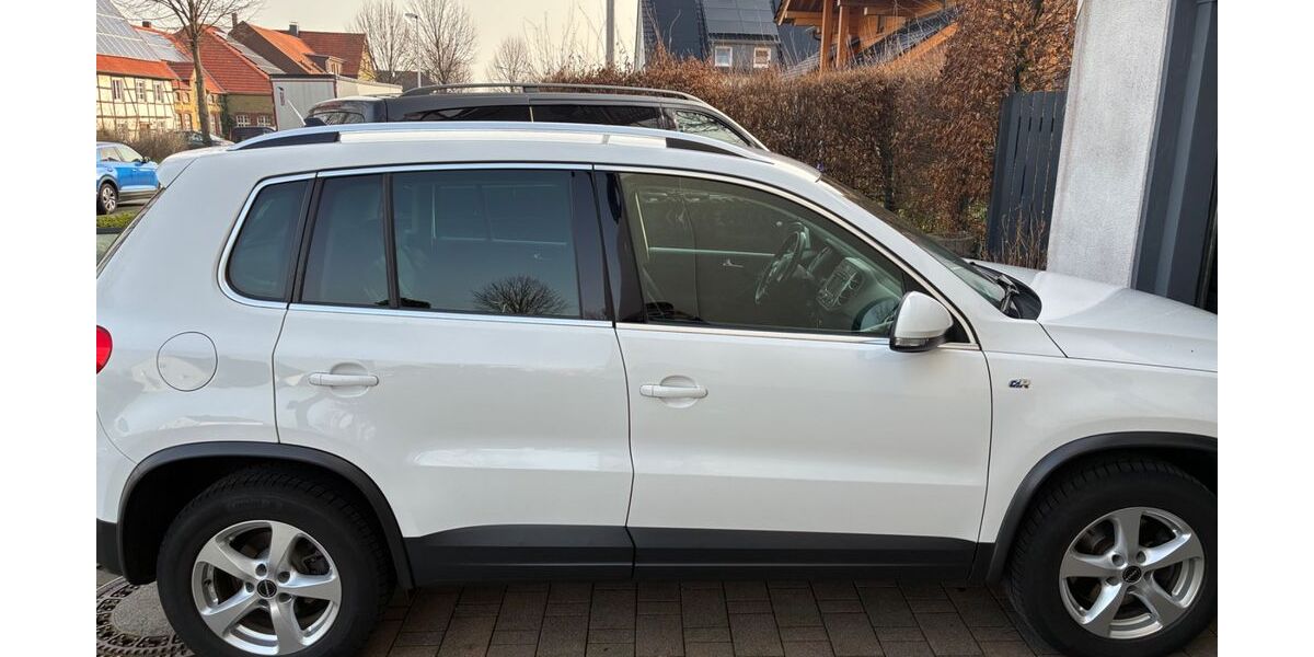 VW Tiguan 142.000 km 7.990 &euro; Werl-Büderich 59457