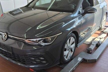 VW Golf 63.924 km 28.980 &euro; Trier 54292