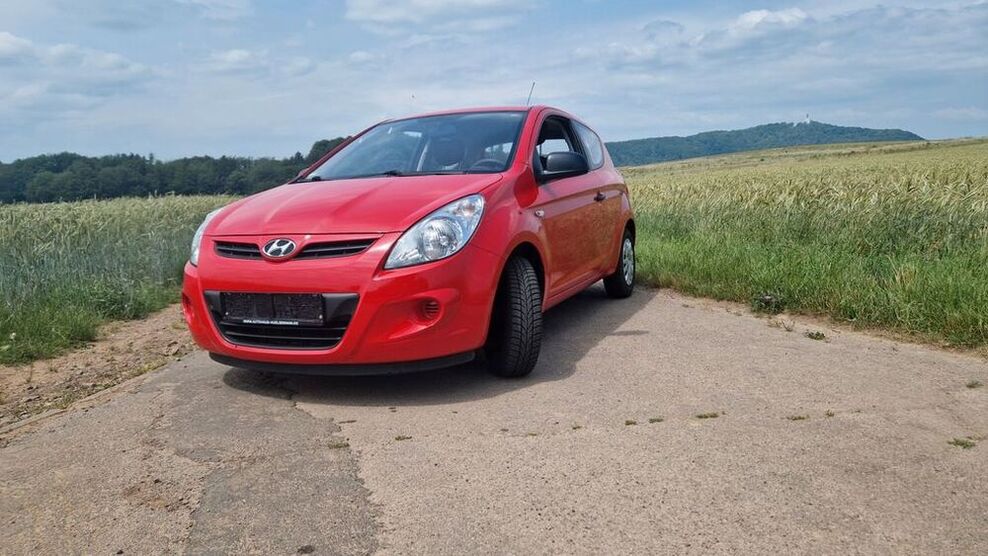 i20