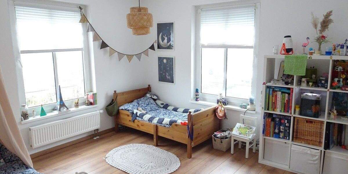 Reiheneckhaus mit Garage in Herzogenaurach-Nähe Schulzentrum Süd 5 zimmer