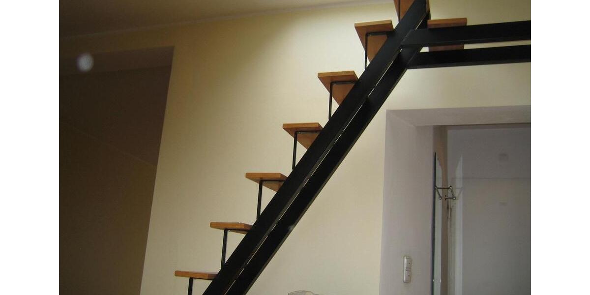 Dachgeschoßwohnung München Schwanthalerhöhe - 2.5 Zimmer, 85 m&sup2;, 680.000&euro; | Angebot:26321349