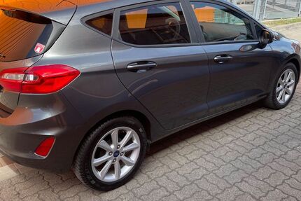 Ford Fiesta 45.000 km 11.999 &euro; Hannover 30179