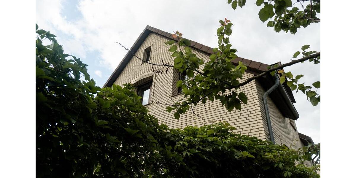 Einfamilienhaus Herford Diebrock - 6 Zimmer, 121 m&sup2;, 200.000&euro; | Angebot:27108855
