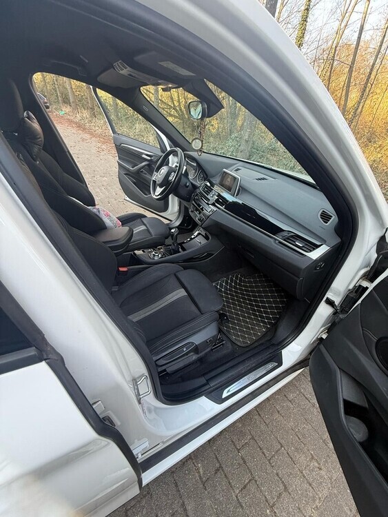 BMW X1 257.000 km 10.000 € Bremen 28195