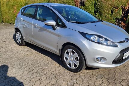 Ford Fiesta 94.875 km 5.900 &euro; Bad Neuenahr 53474
