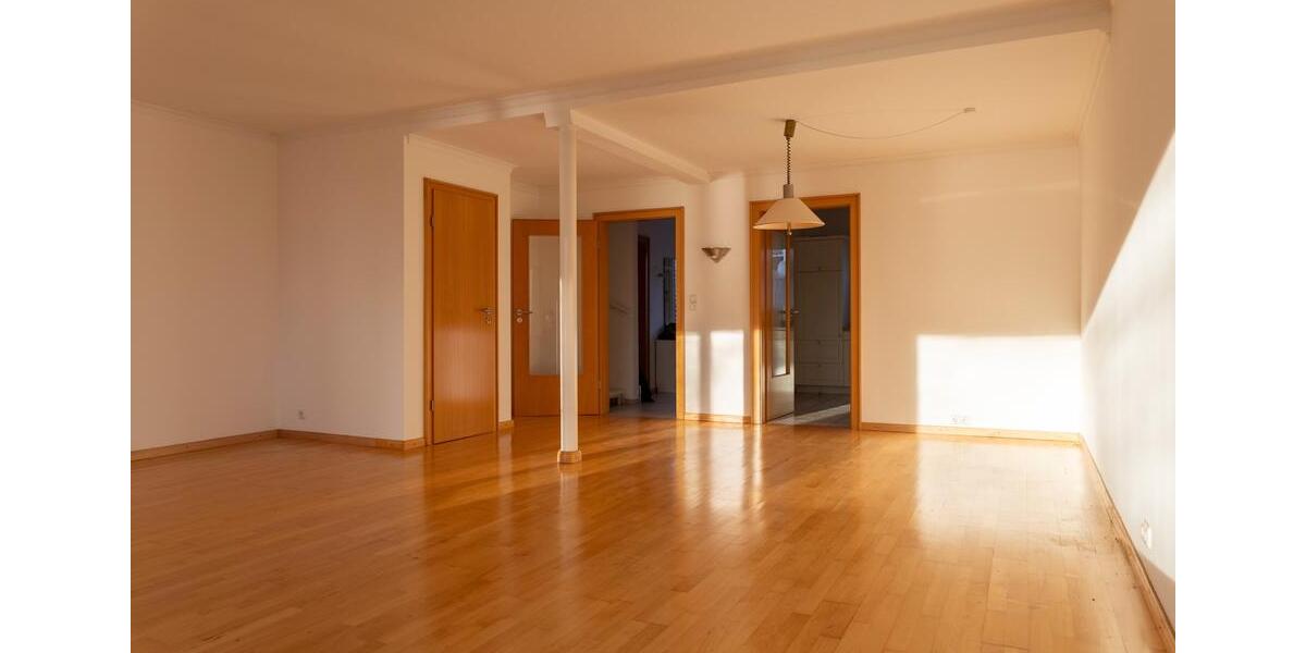 Reihenhaus Plön - 4 Zimmer, 121 m&sup2;, 1.750&euro; | Angebot:26162575