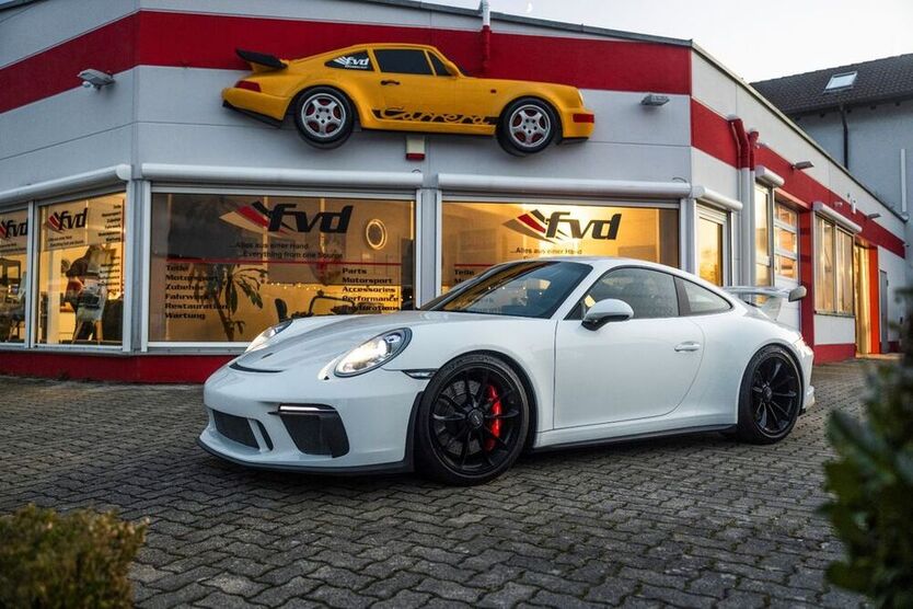 991
