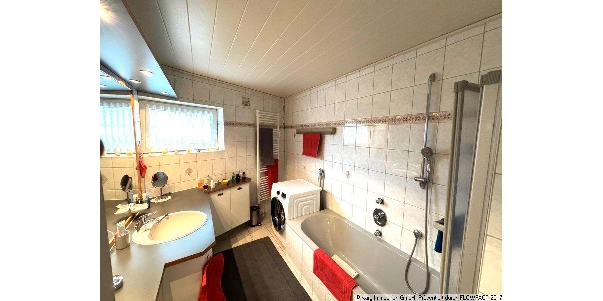 Etagenwohnung Villingen-Schwenningen Schwenningen - 3 Zimmer, 95 m&sup2;, 249.000&euro; | Angebot:26646572