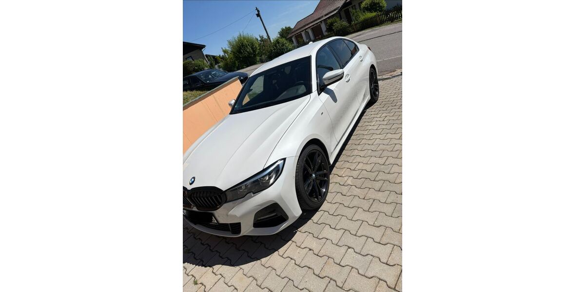 BMW 320 112.900 km 27.600 &euro; Sankt Englmar 94379