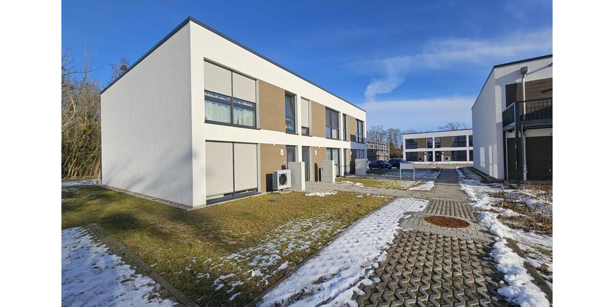 Etagenwohnung Biederitz - 3 Zimmer, 65 m&sup2;, 716&euro; | Angebot:25148300