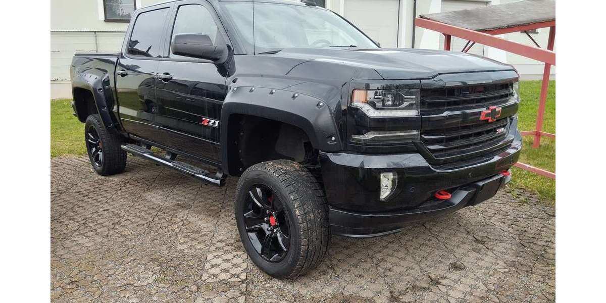 Chevrolet Silverado 87.000 km 52.995 € Geyer 09468