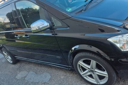 Mercedes-Benz Viano 270.000 km 14.500 &euro; Bergneustadt 51702