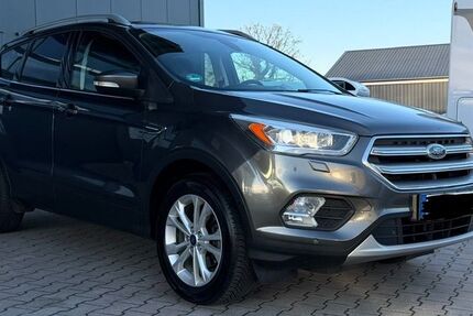 Ford Kuga 119.680 km 11.900 &euro; Nottuln 48301