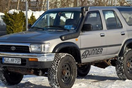 Toyota 4-Runner 211.000 km 15.000 &euro; Flensburg 24944