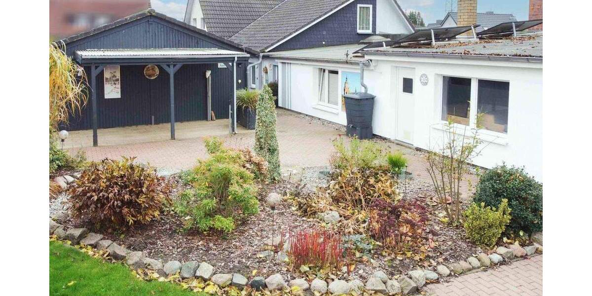 Seltene Gelegenheit in Stralsund: DHH in beliebter Lage mit großem Grundstück 3 zimmer