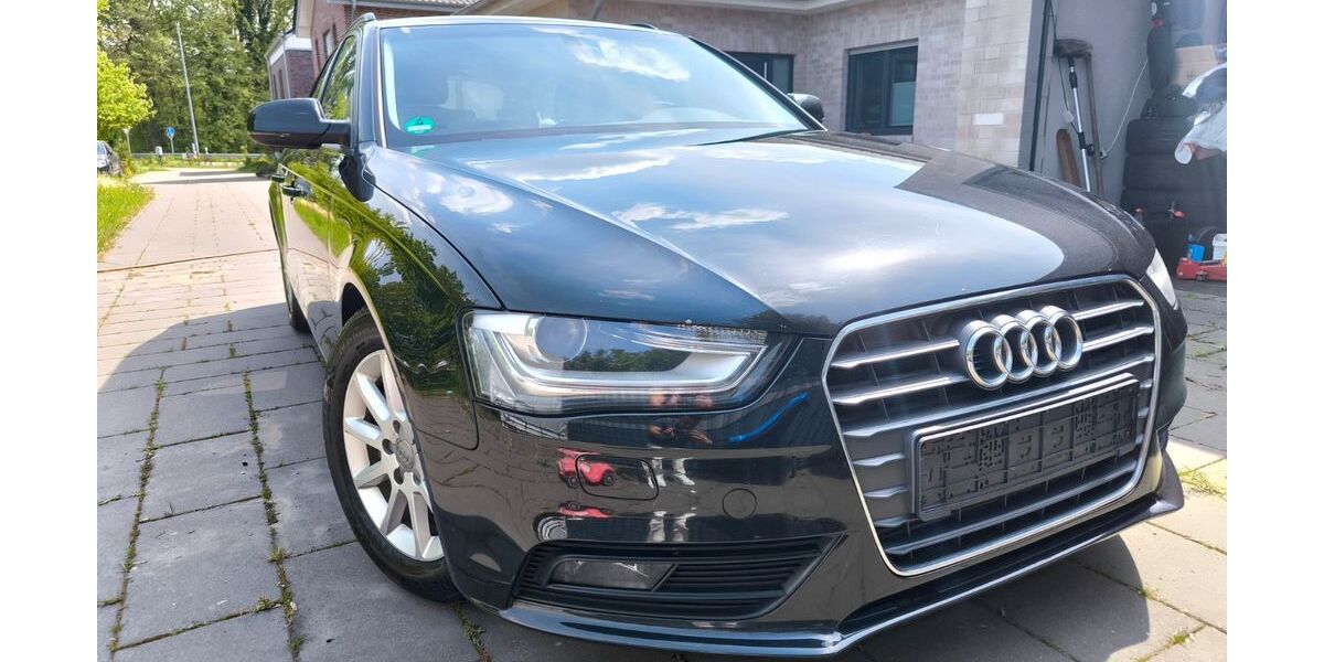 Audi A4 337.684 km 4.900 &euro; Rosendahl 48720