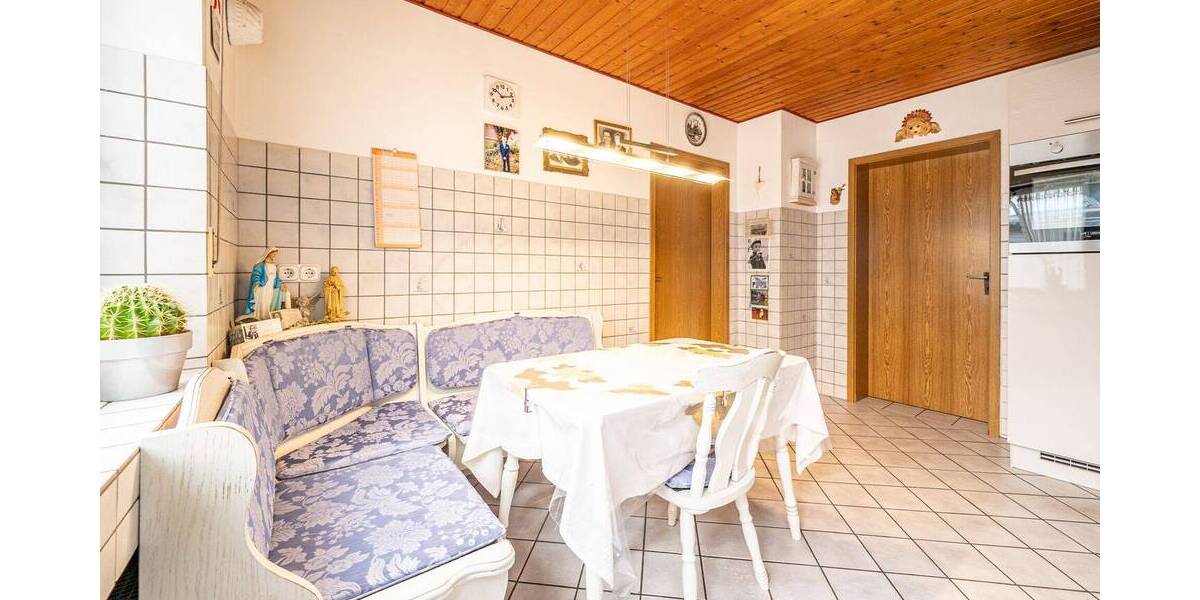 Reihenmittelhaus Selfkant / Hillensberg Hillensberg - 6 Zimmer, 186 m&sup2;, 210.000&euro; | Angebot:25802755