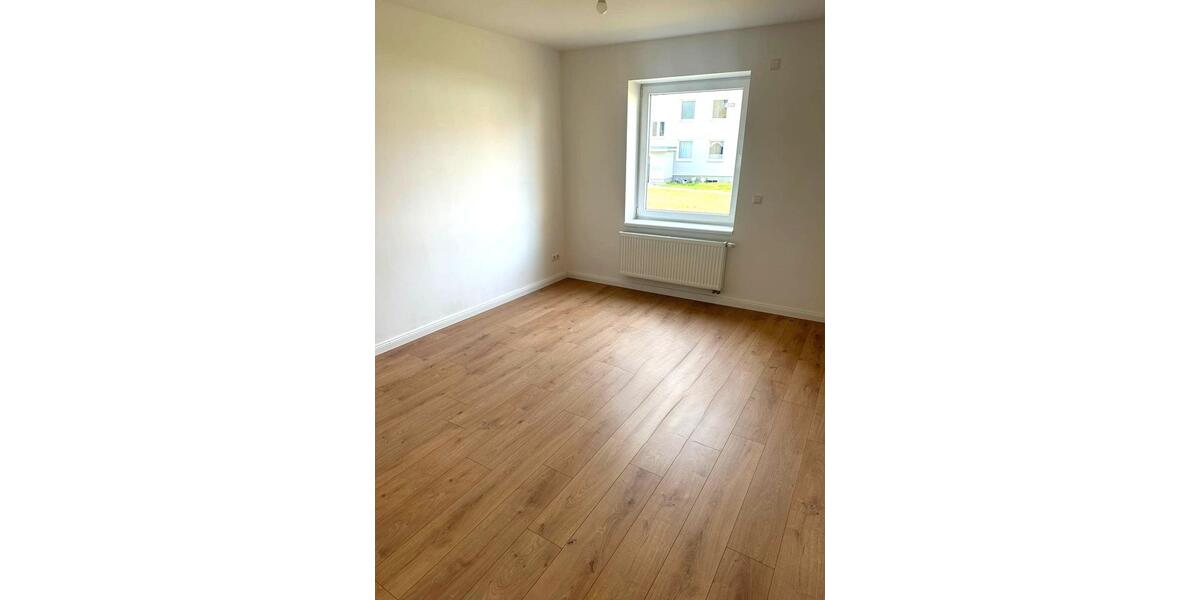 Hochparterre Wrestedt - 3 Zimmer, 65 m&sup2;, 560&euro; | Angebot:26349687
