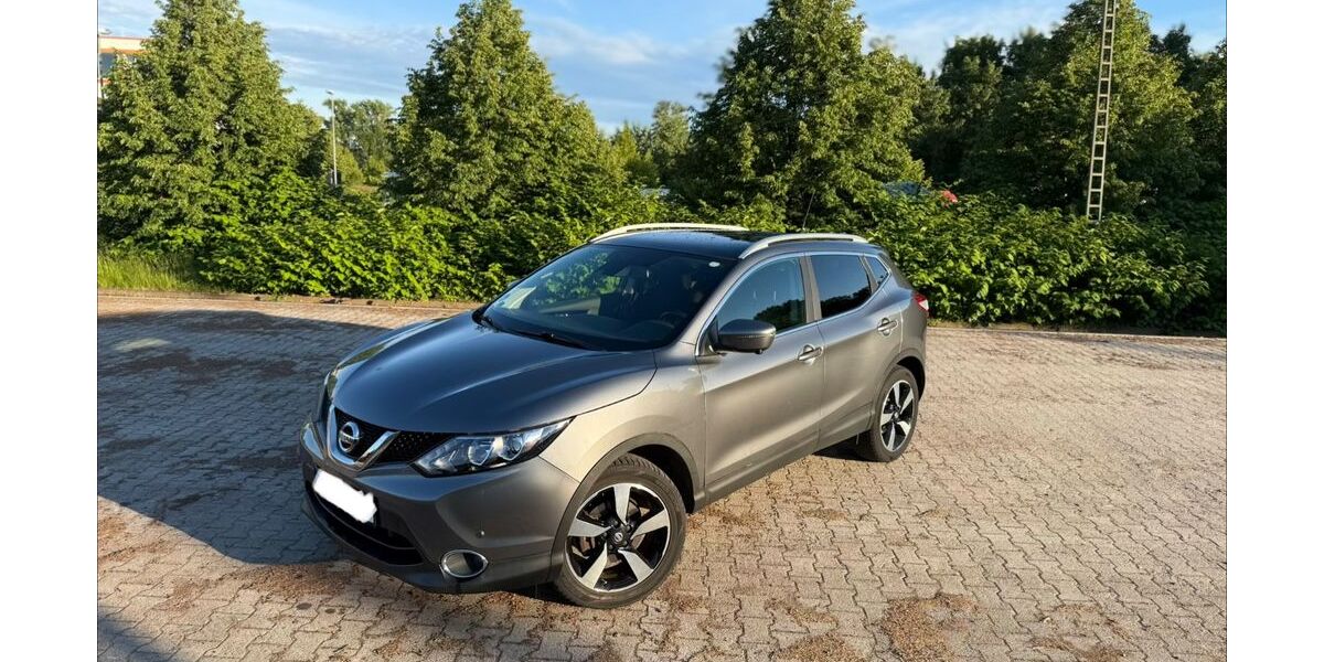 Nissan Qashqai 46.000 km 11.800 &euro; Karlsruhe 76133