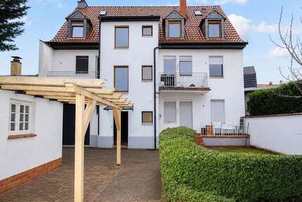 Haus Eppelheim - 10.5 Zimmer, 262 m&sup2;, 949.000&euro; | Angebot:26760039