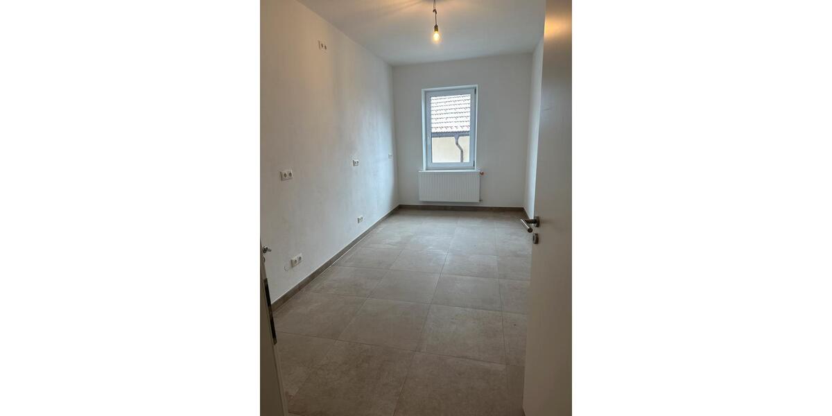 Etagenwohnung Marktoberdorf - 6 Zimmer, 137 m&sup2;, 1.400&euro; | Angebot:25283814