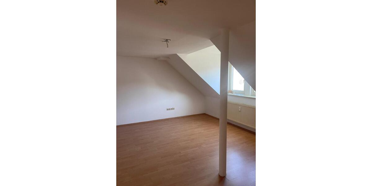 Dachgeschoßwohnung Wilnsdorf - 2 Zimmer, 60 m&sup2;, 510&euro; | Angebot:26279266