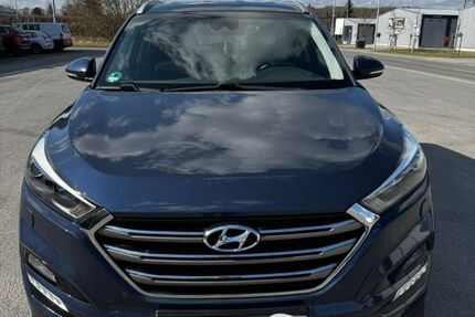 Hyundai TUCSON 98.000 km 17.500 &euro; Berlin 12627