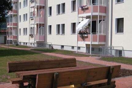 Wohnung Am Ohmberg OT Bischofferode Bischofferode - 3 Zimmer, 60 m&sup2;, 293&euro; | Angebot:25696026