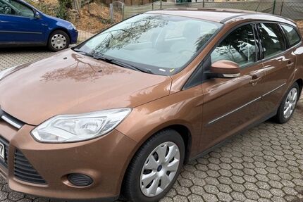 Ford Focus 62.200 km 5.950 &euro; Trier 54282