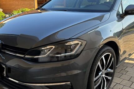 VW Golf 69.000 km 13.700 &euro; Schönberg 94513